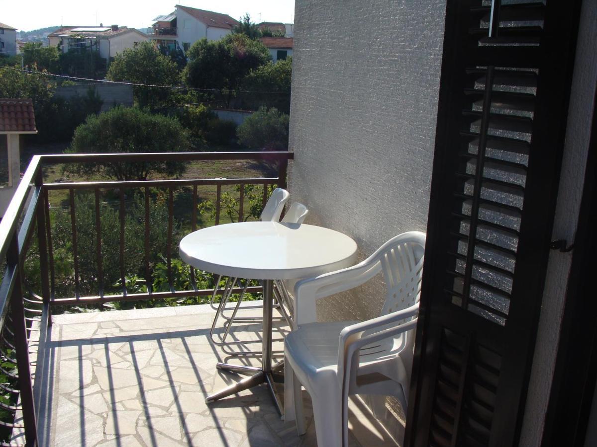 Apartmani Svetina Vodice Ngoại thất bức ảnh