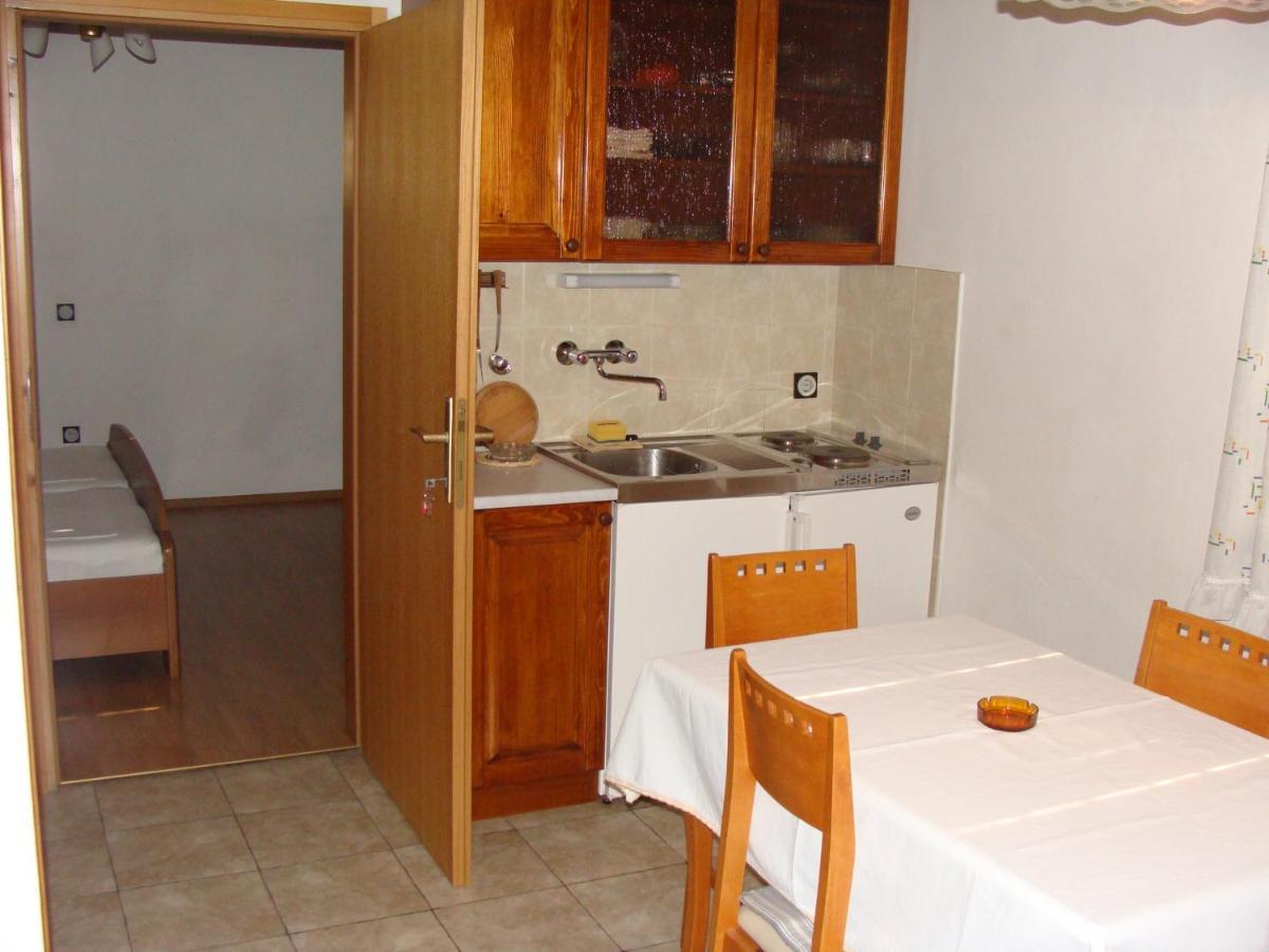 Apartmani Svetina Vodice Ngoại thất bức ảnh